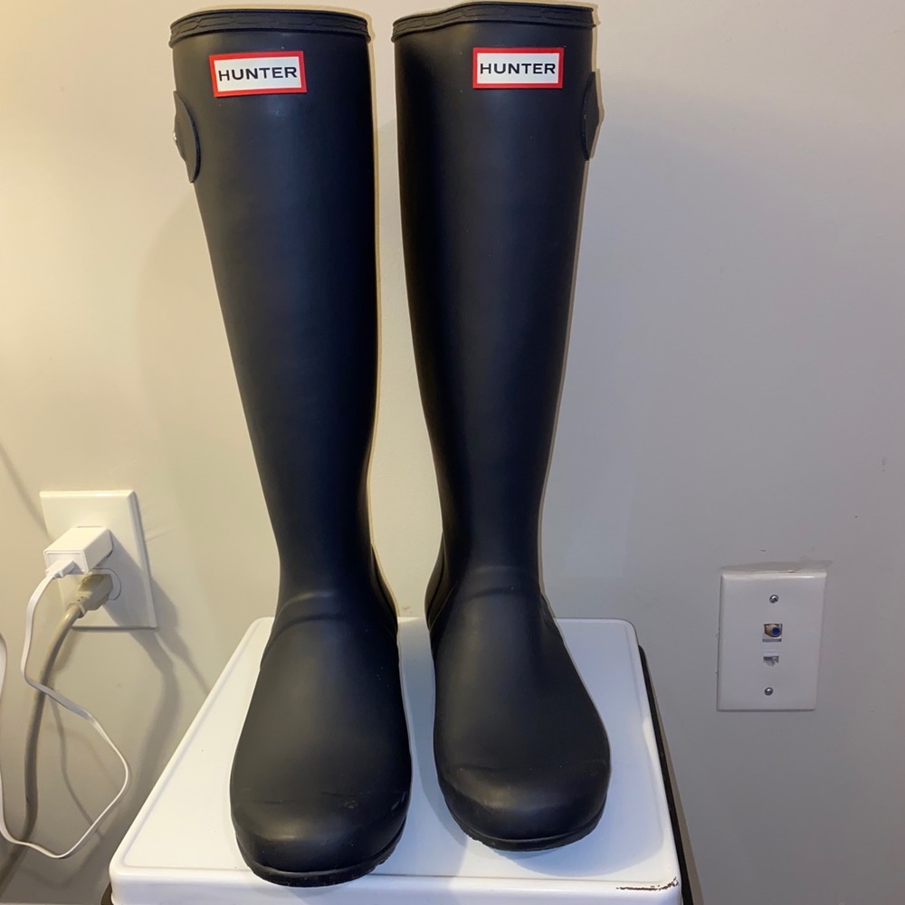 Women’s Navy Hunter Rainboots